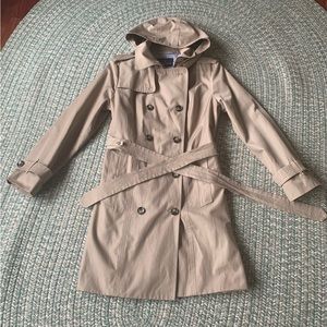 Tan London Fog / Classic Trench Coat Size Large